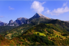 446  Le  Alpi Apuane .Il-M.Matanna-1318mt.-ed-il-M.-Nona