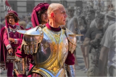  Armi e  armature al palio di Siena A.D. 2015