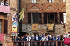  Armi e  armature al palio di Siena A.D. 2015