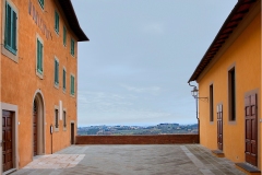 405 Lari-il-borgo