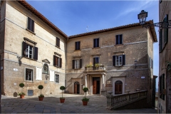 122- C  Maremma  - Chiusdino - Piazza-del-plebiscito