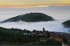 p4- Monti Pisani - Buti-con-il-monte-SantAgata