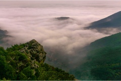 p8. - Monti Pisani-  Buti-nella-nebbia