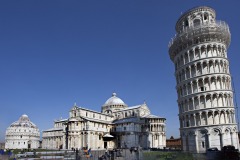 3-Pisa-Piazza-dei-Miracoli