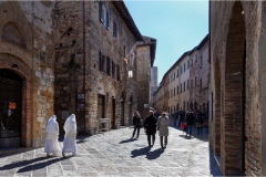 San Gimignano -Per le strade