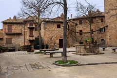 1_4-Terre di Siena -Monticchiello-piazza