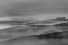 24-  Volterra - I paesaggi